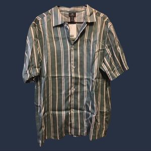 Men’s Short Sleeve Button Down shirt